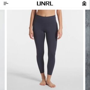 UNRL Women's Gray Leggings